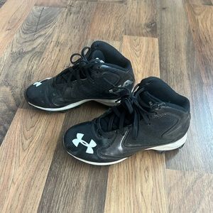 Under Armour Baseball Cleat size 13